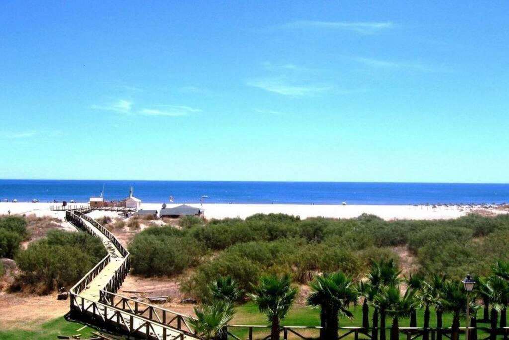 Apartamento T2, Urbanizacao Golf, Isla Canela Уэльва Экстерьер фото