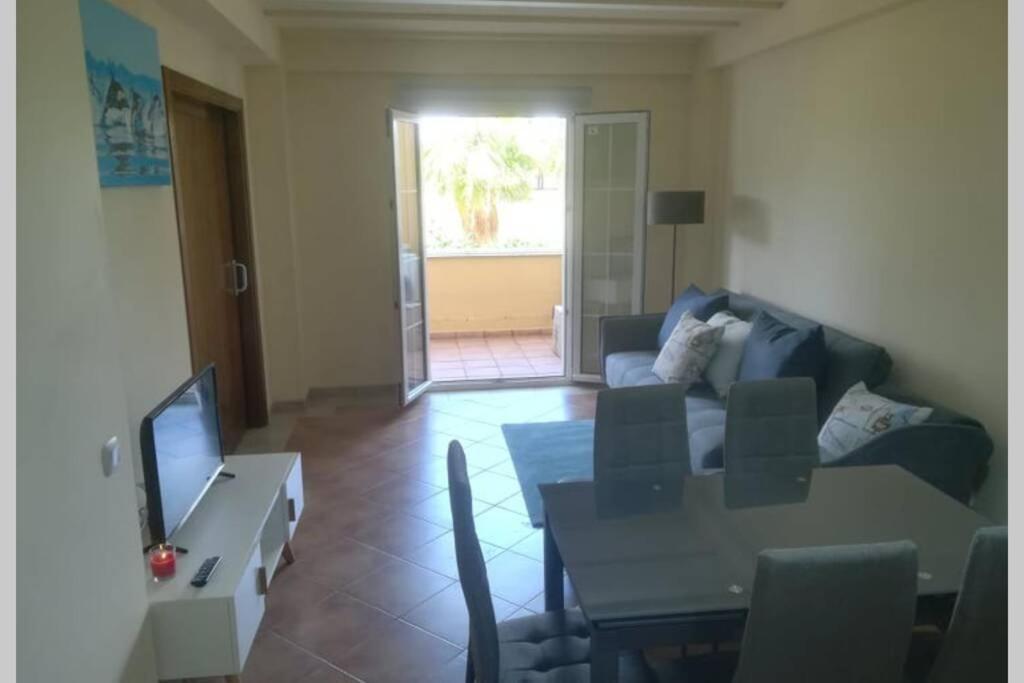 Apartamento T2, Urbanizacao Golf, Isla Canela Уэльва Экстерьер фото