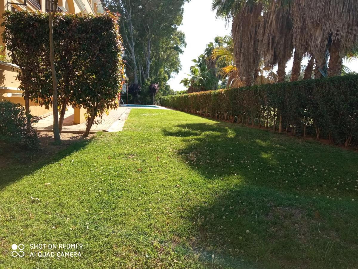 Apartamento T2, Urbanizacao Golf, Isla Canela Уэльва Экстерьер фото